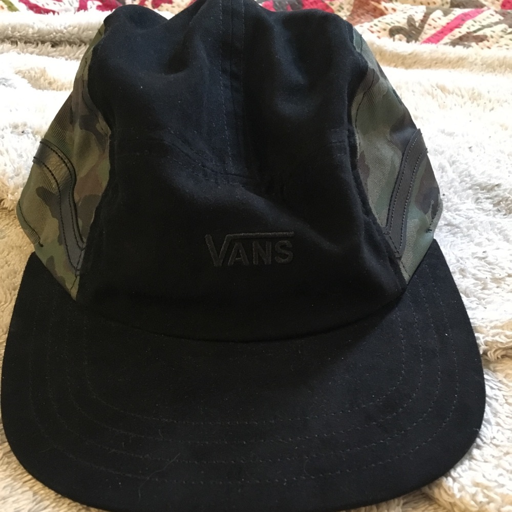 Vans Camo And Faux Suede 5 Panel Camper Hat